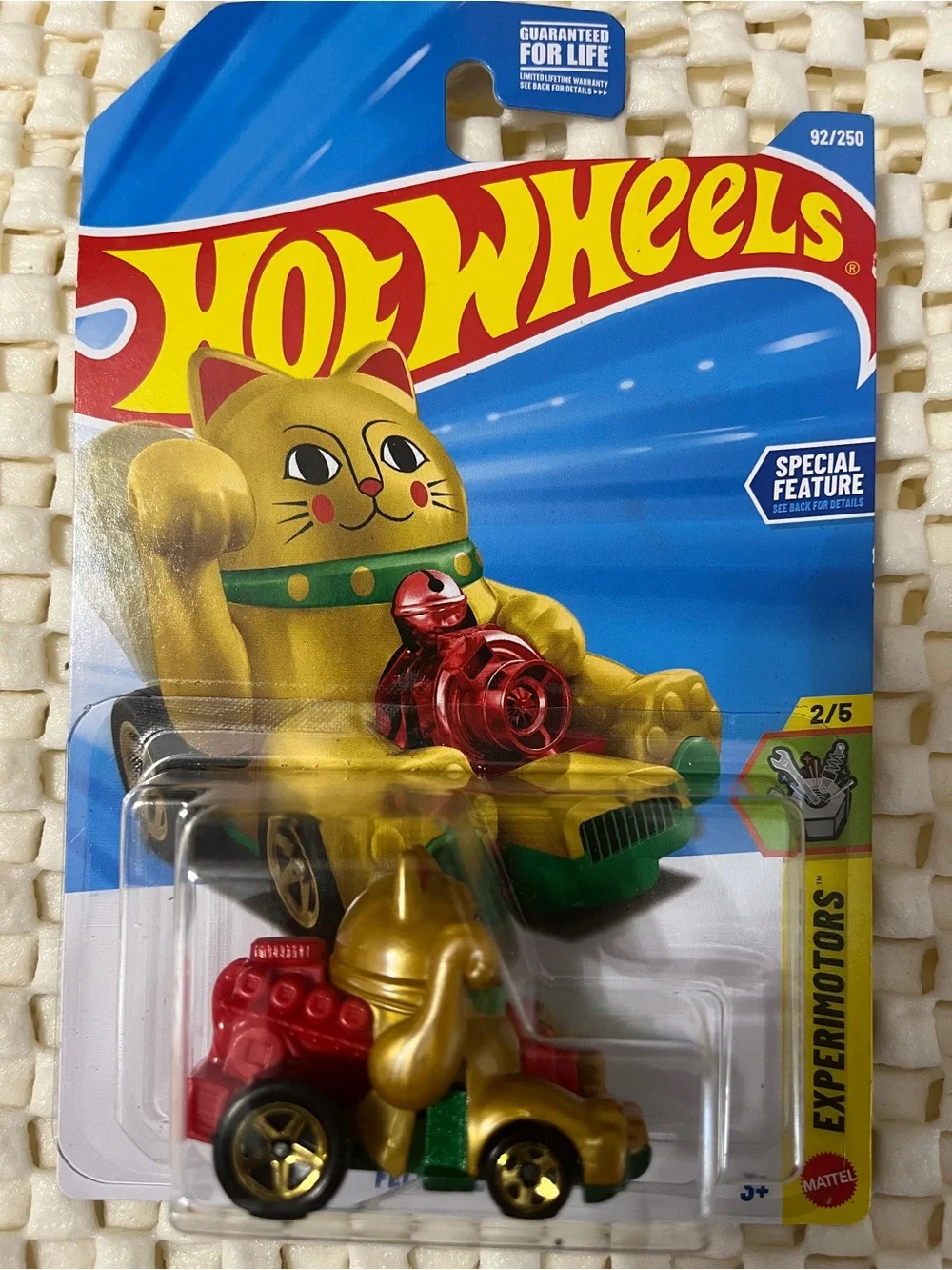 Hot Wheels Feline Lucky Gold Experimotors 92/250 2/5 Moving Arm 2026